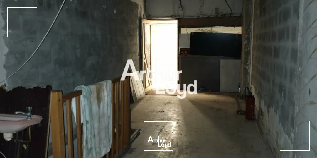 Local commercial 43.28 m² à louer Gray d'Albion Cannes - Location pure