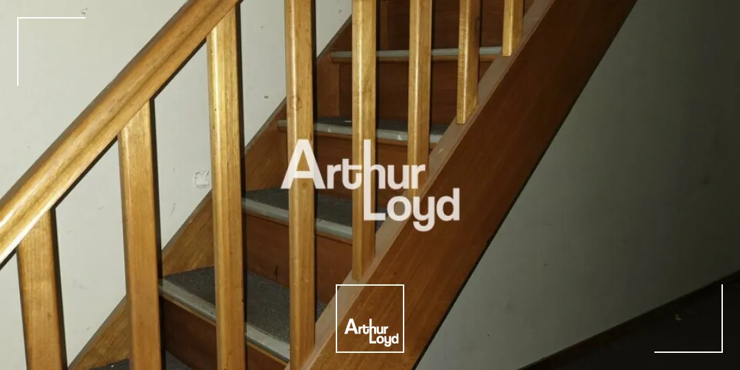 Local commercial 43.28 m² à louer Gray d'Albion Cannes - Location pure