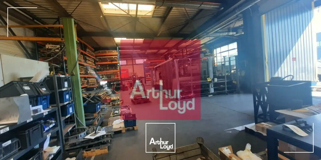 CLERMONT-FERRAND A LOUER LOCAL ACTIVITE 1400 M² - BATIMENT INDEPENDANT