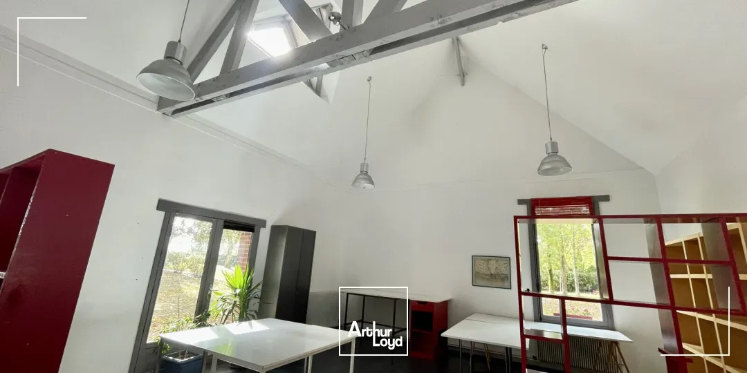 Bureaux à louer à HAUTOT SUR SEINE 76113