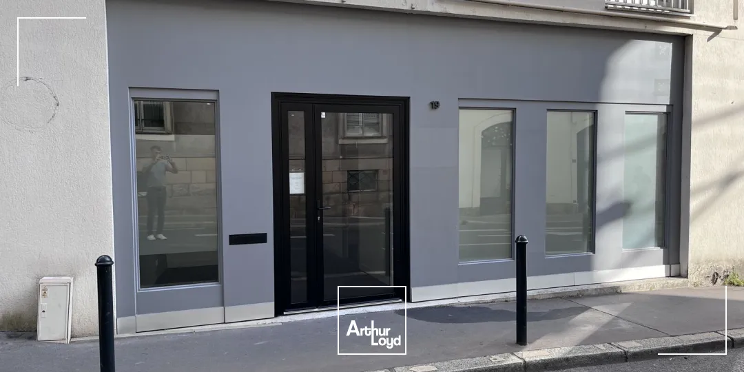 BUREAUX EN REZ-DE-CHAUSSÉE CENTRE VILLE 