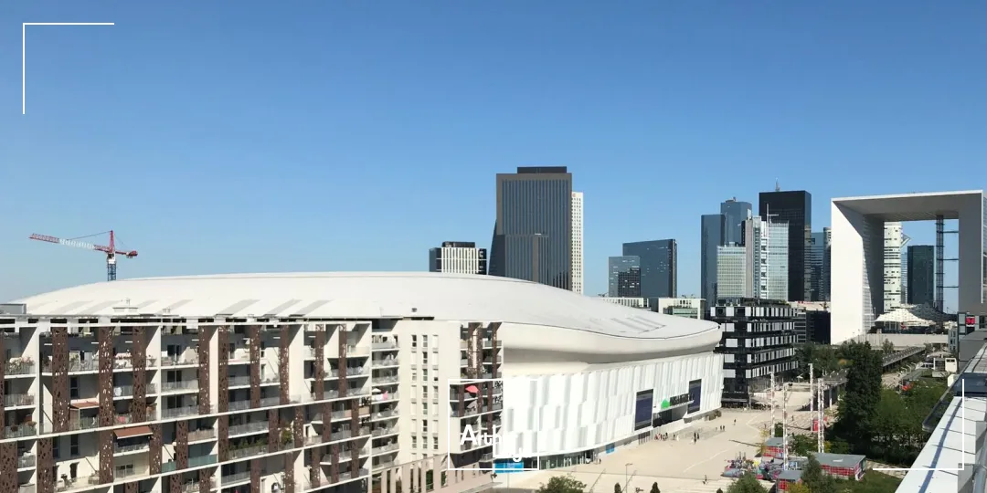 Bureaux rénovés avec Rooftop à Nanterre, proche de la Défense