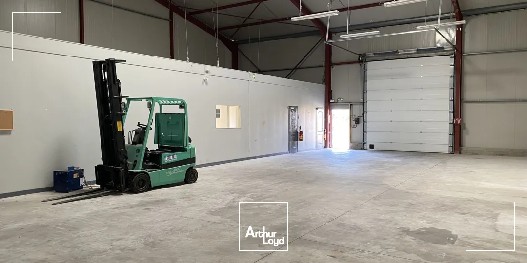 À louer - Local d'activité de 600 m² à Moreuil, proche Amiens et axes autoroutiers