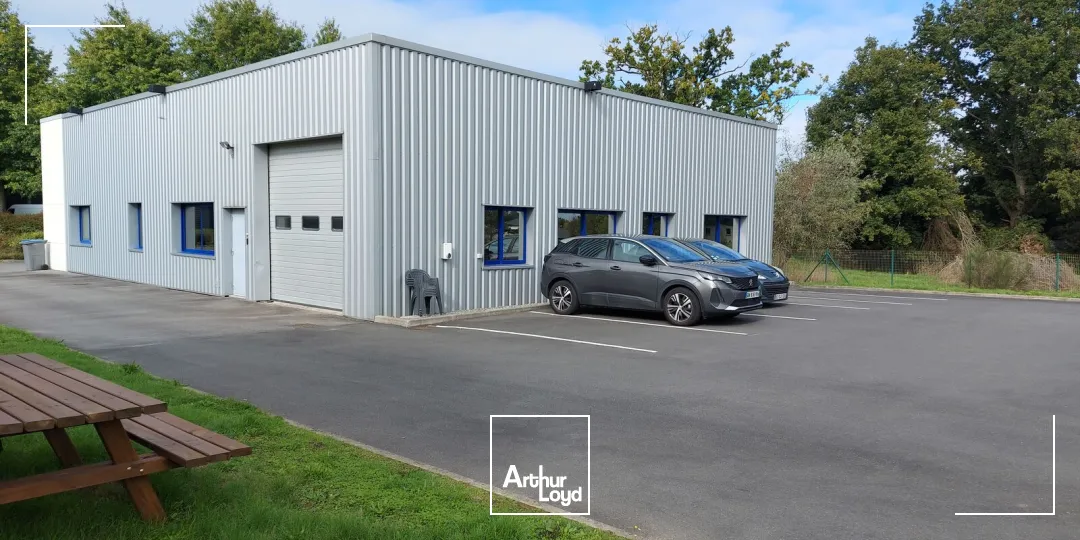 A LOUER LOCATION BUREAUX IMMEUBLE INDEPENDANT TREILLIERES RAGON