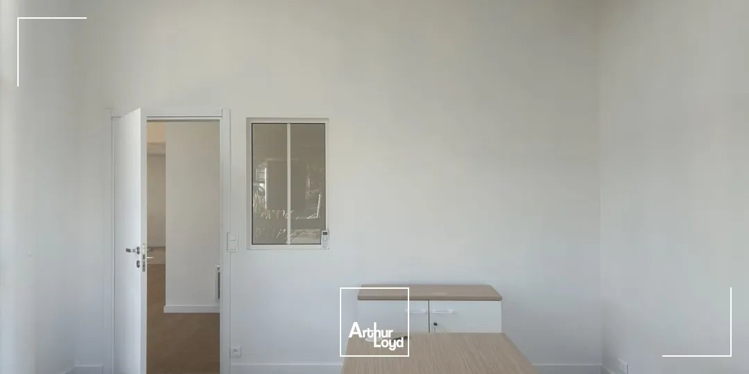 A VENDRE - 510 M2 - ST NAZAIRE - ATELIER - BUREAUX