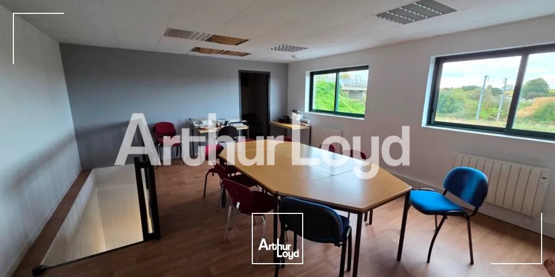 Bâtiment Stockage - Bureaux - CARPIQUET