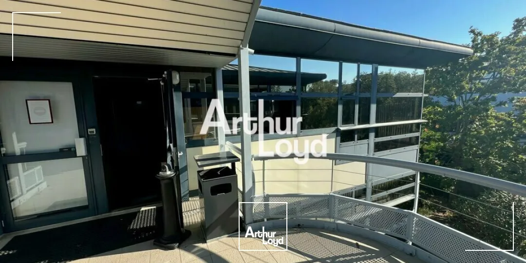 Location de bureaux 861 m² divisibles dès 195 m² - Standing - Sophia Antipolis 