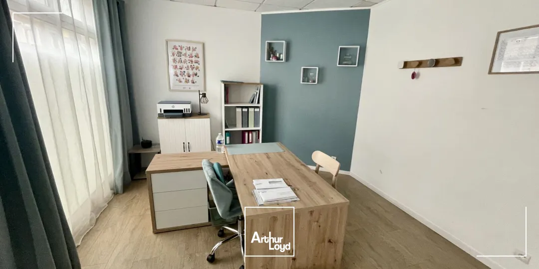 Bureaux à vendre à SOTTEVILLE LES ROUEN 76300