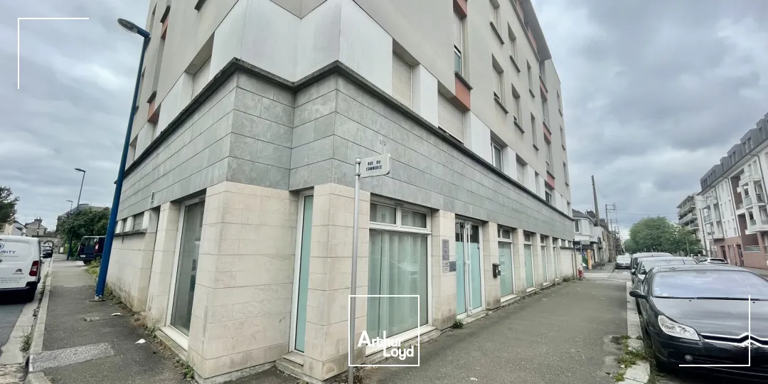 Bureaux à vendre à SOTTEVILLE LES ROUEN 76300