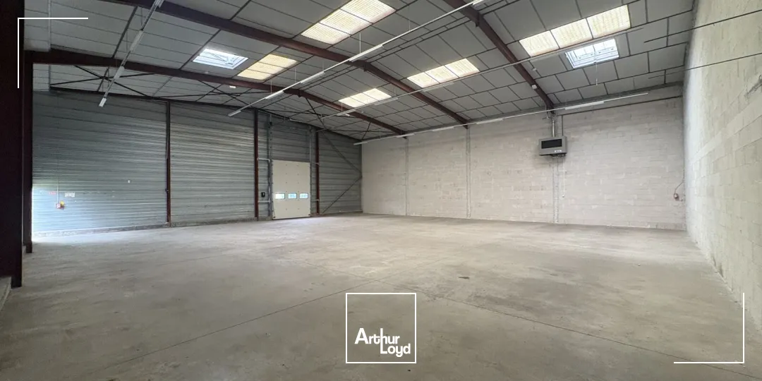 Bâtiment d'activités à louer sur Villemandeur - 405 m2 - Stockage