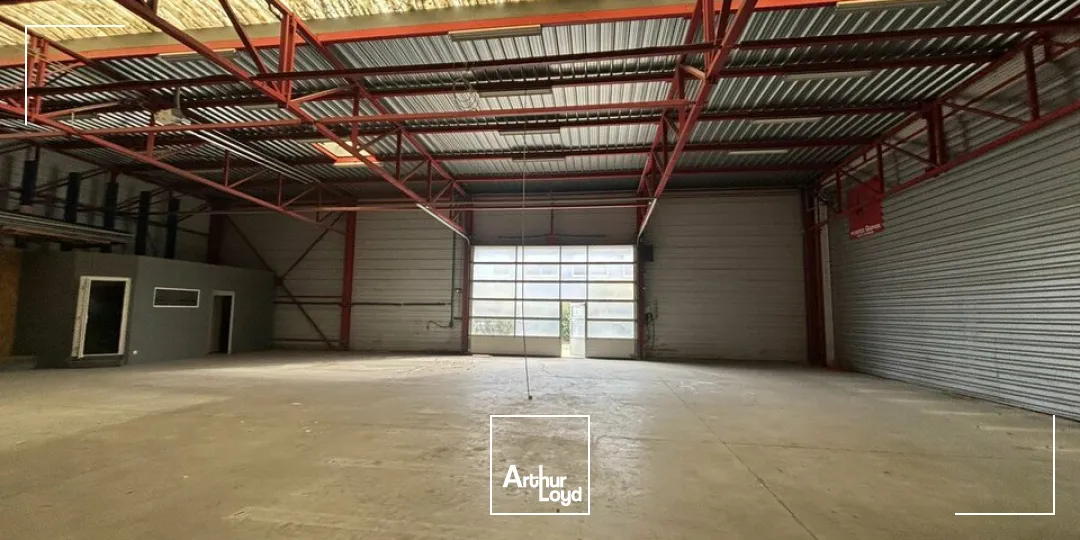 Opportunité Investisseur : Ensemble Immobilier d'Activité aux Sables d'Olonne