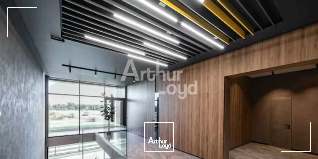 Bureaux à vendre ou à louer à Arbin - flux important de voitures