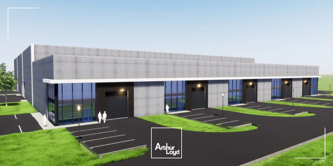 A LOUER - LOCAUX D'ACTIVITÉS - 2100 M2 (divisible de 300 m2 à 600 m2) - LAON