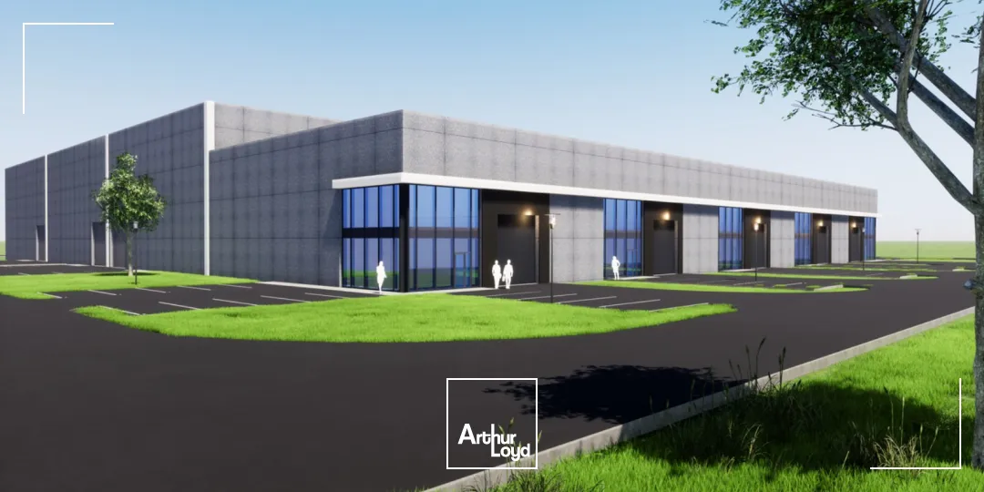 A LOUER - LOCAUX D'ACTIVITÉS - 2100 M2 (divisible de 300 m2 à 600 m2) - LAON