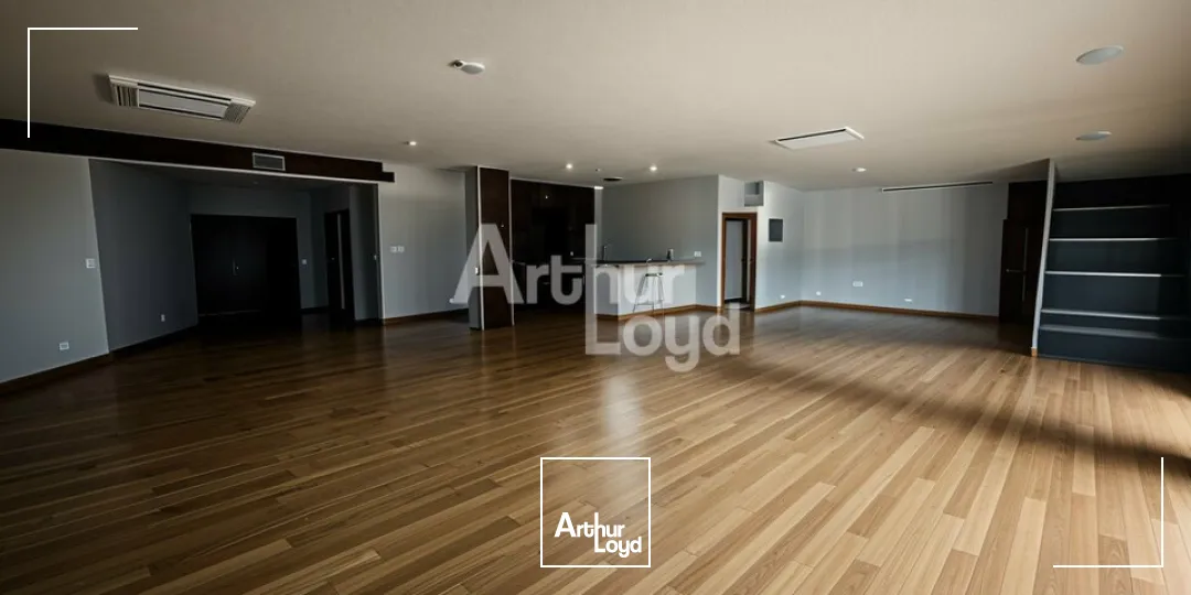 LOCAUX À LOUER À TOURNON (73)