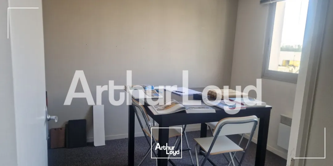 Local professionnel - A LOUER - CAEN