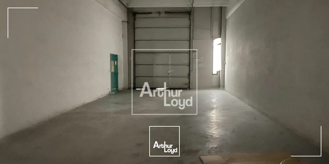 EVRY COURCOURONNES - ENTREPÔT A LOUER