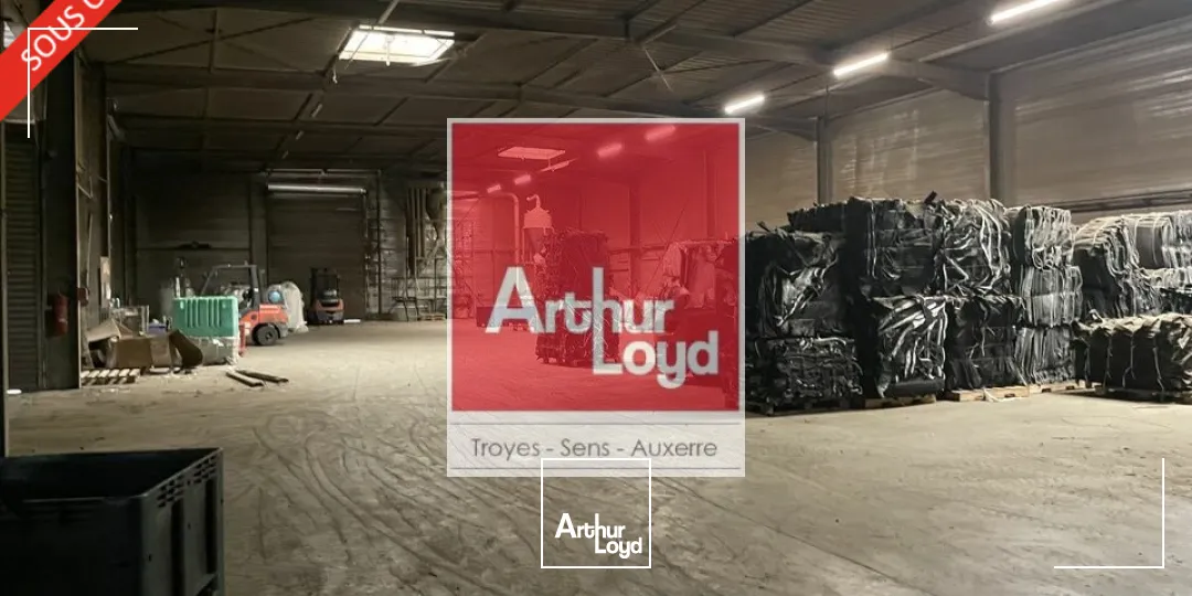 Migennes, Zi, Bâtiment Industriel de 1150m2 sur 12000m2 de terrain