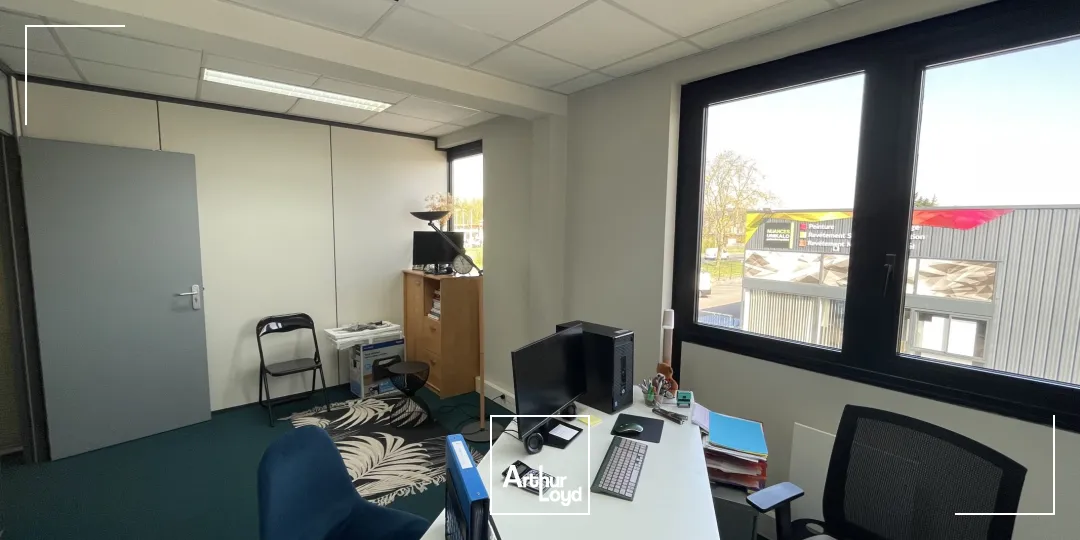 A LOUER BUREAUX DE 63 M2 À 335 M2 - COMPIEGNE ZAC DE MERCIERES