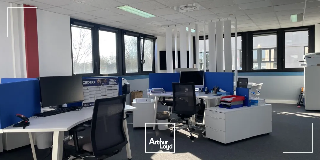 A LOUER BUREAUX DE 63 M2 À 335 M2 - COMPIEGNE ZAC DE MERCIERES