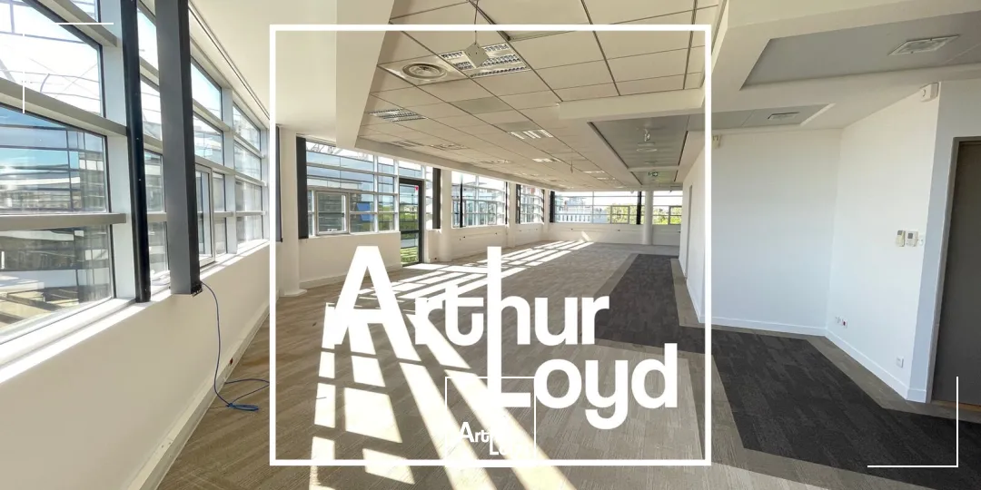 BUREAUX LUMINEUX A LOUER - MONTPELLIER MILLENAIRE PROXIMITE A709 ET TRAMWAY - 206 M2 