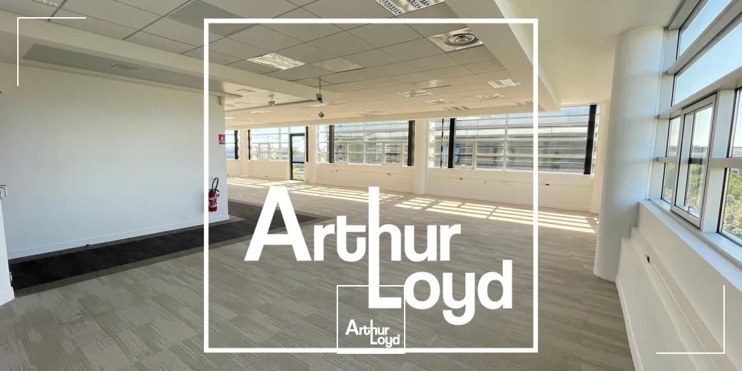BUREAUX LUMINEUX A LOUER - MONTPELLIER MILLENAIRE PROXIMITE A709 ET TRAMWAY - 206 M2 