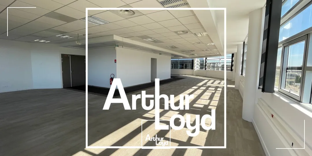 BUREAUX LUMINEUX A LOUER - MONTPELLIER MILLENAIRE PROXIMITE A709 ET TRAMWAY - 206 M2 