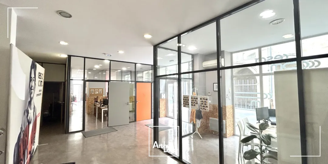 Local commercial de 650 m² à louer - Bordeaux Chartrons