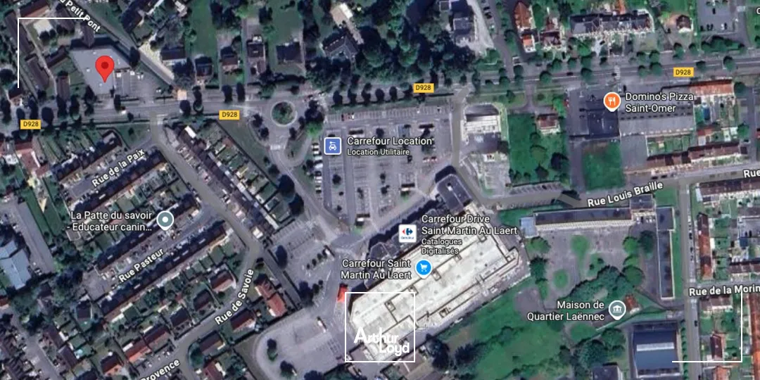 Local commercial 400 m² à louer - Forte visibilité et grand parking clients - Hauts-de-France