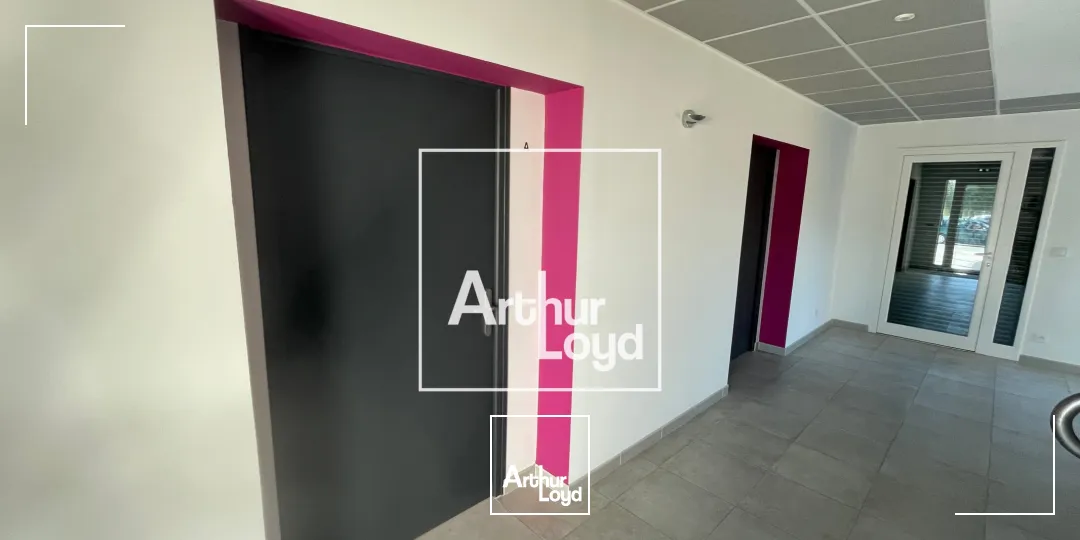 Bureaux 552 m² à vendre - Visibilité RD609 entre Béziers et Narbonne