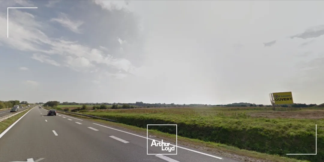 BATIMENT ACTIVITES A CONSTRUIRE VISIBILITE RN 12