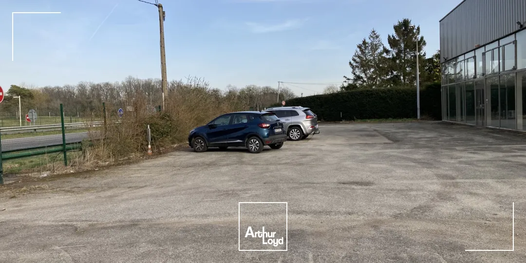 Locaux d'activité à vendre à VERNEUIL SUR AVRE 27130