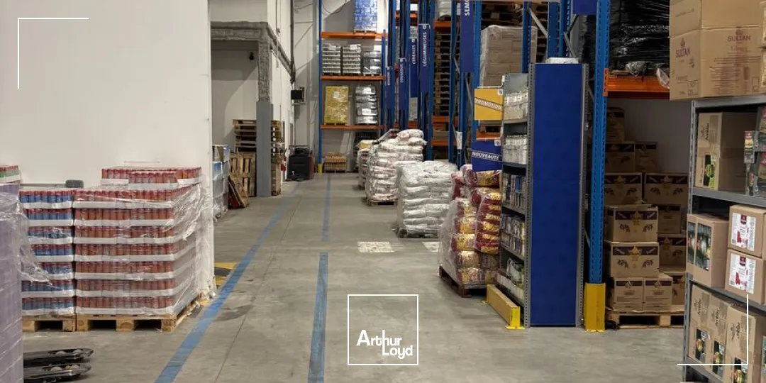 Locaux d'activité sur site clos, à Gennevilliers, à proximité des quais de Seine