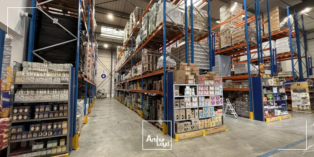 Locaux d'activité sur site clos, à Gennevilliers, à proximité des quais de Seine