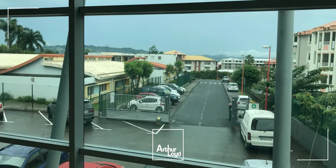 Bureaux ou local commercial 80 m2