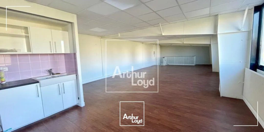 Cellule d'activité à VENDRE