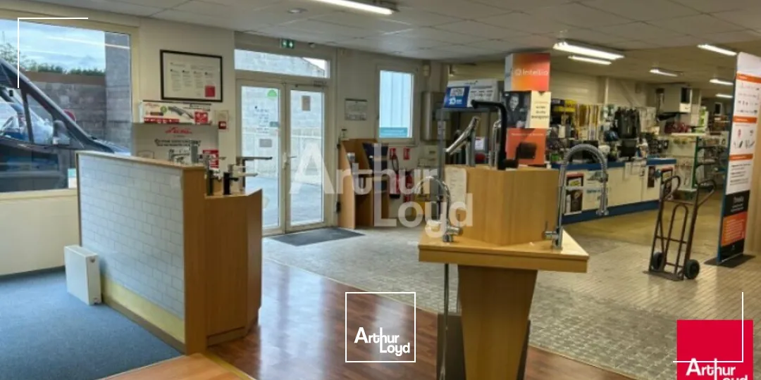 ROMORANTIN-LANTHENAY - VENTE LOCAL D'ACTIVITÉ DE 949 M² - PROCHE ZONE D'ACTIVITÉS