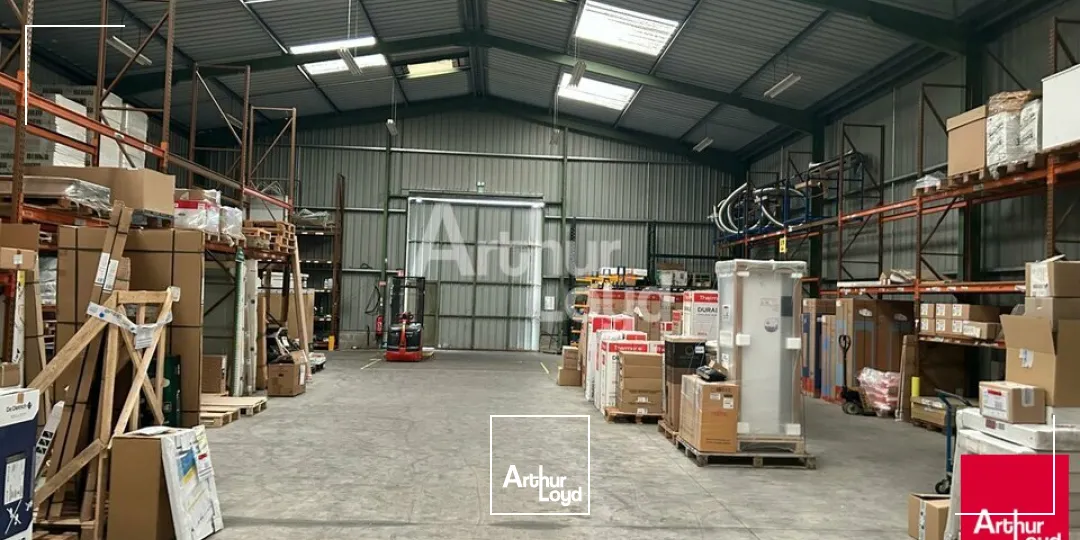 ROMORANTIN-LANTHENAY - VENTE LOCAL D'ACTIVITÉ DE 949 M² - PROCHE ZONE D'ACTIVITÉS