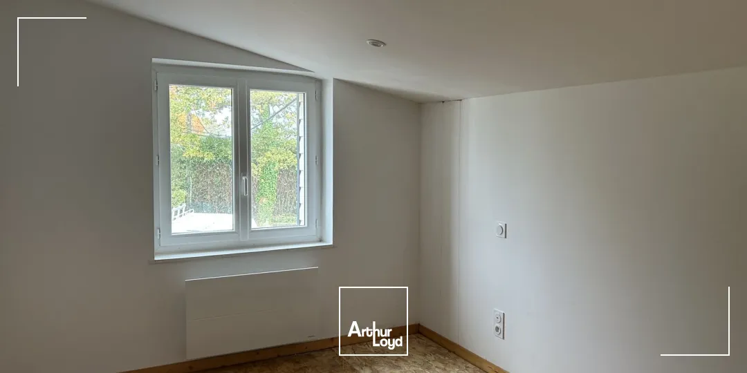 A LOUER - 191 M2 - BUREAUX - STOCKAGE - PONTCHATEAU