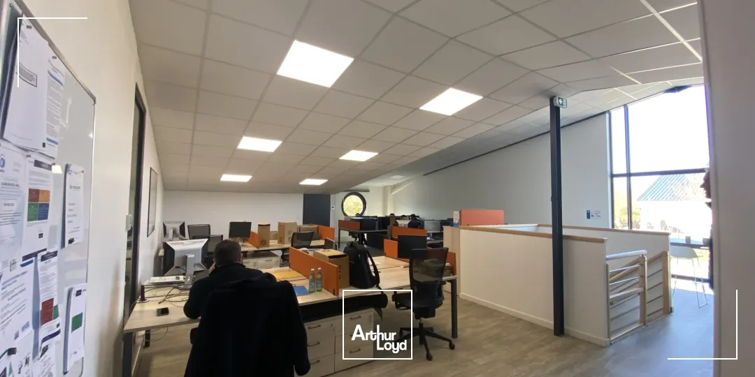 À VENDRE - LOCAL INDUSTRIEL 1560 M² - QUEVEN