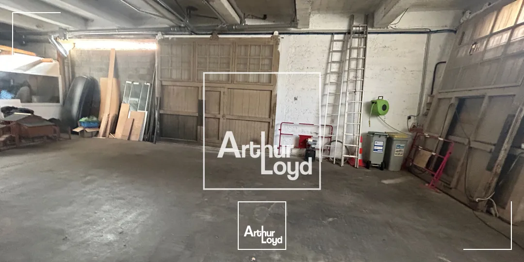 Local d'activités à vendre