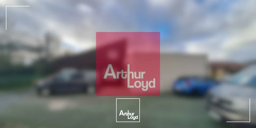 SECTEUR LEZOUX A VENDRE LOCAL ACTIVITE 220M² PARCELLE 880 M²