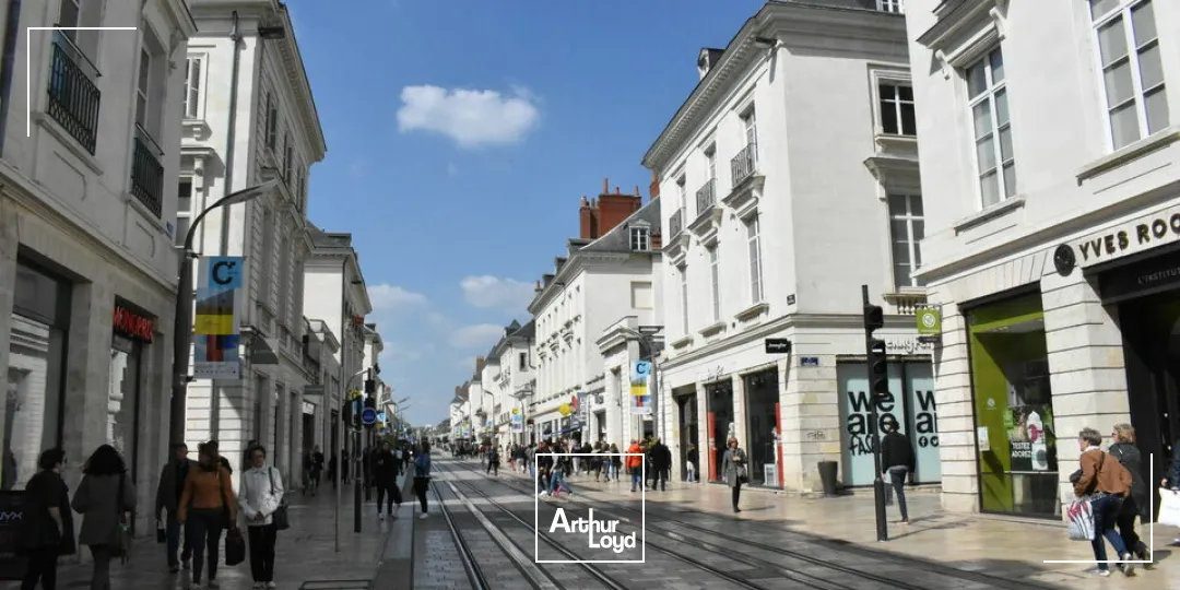 TOURS HYPER CENTRE BURAUX A LOUER 266 M²