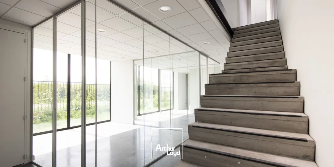 Entrepôt neuf à louer sur Marquette-Lez-Lille avec bureaux clés en main. Rocade nord-ouest.