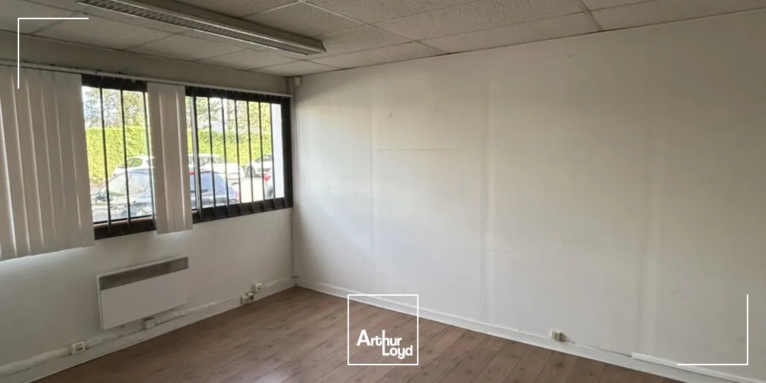 Local d'activité à louer, CRT. 