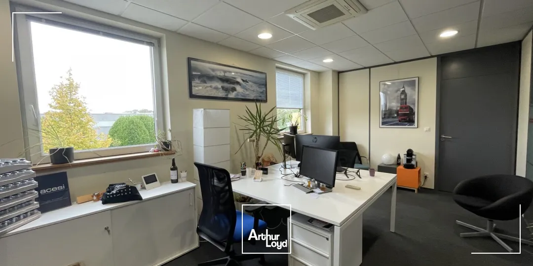 Immeuble tertiaire indépendant à louer ai CIT de Roncq