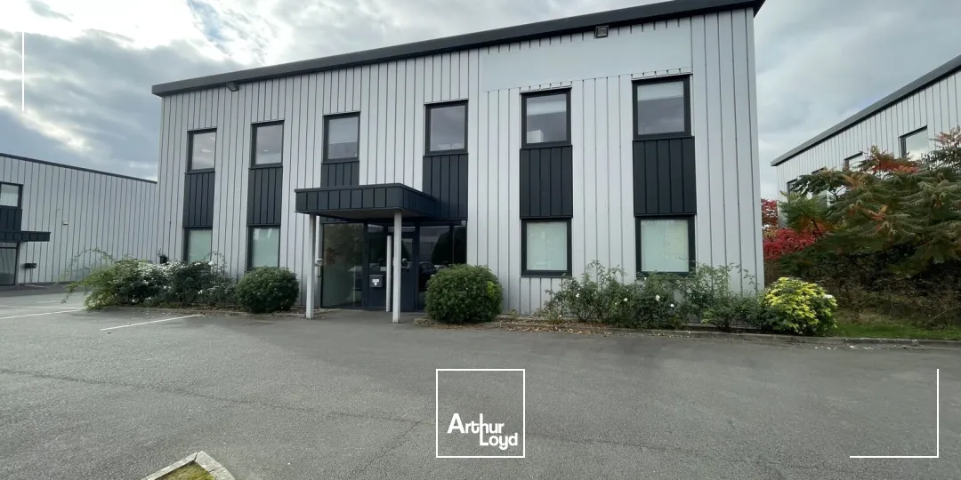 Immeuble de bureaux indépendant à vendre - Opportunité rare dans un quartier dynamique - CIT Roncq