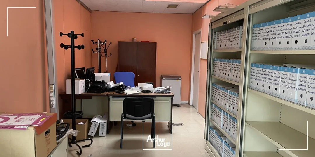 Entrepôt A VENDRE à Cambrai