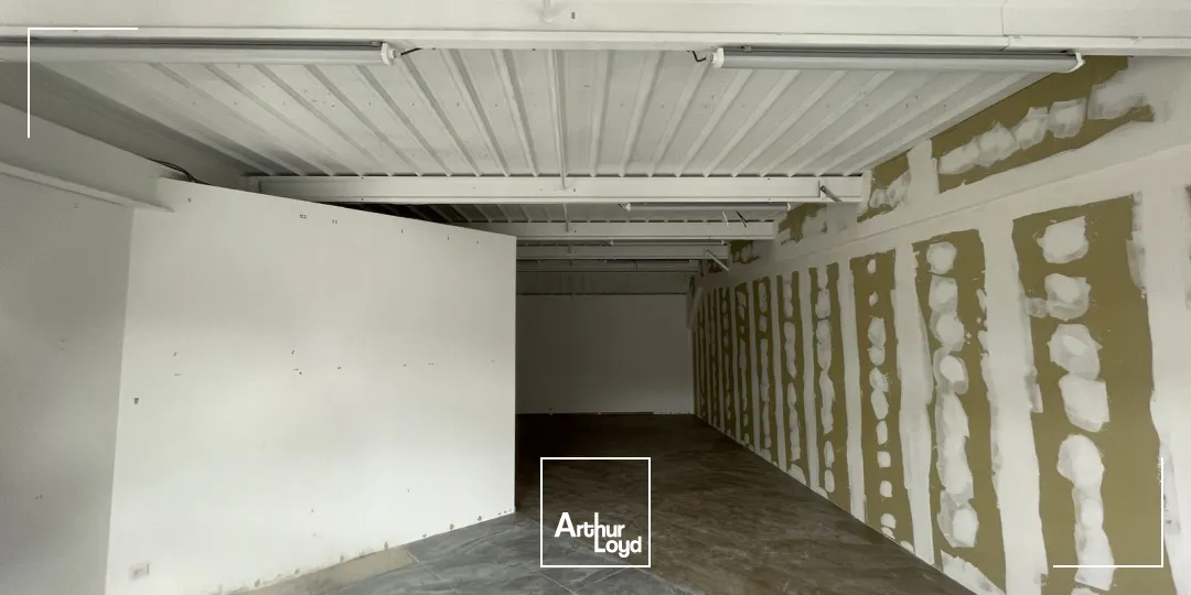 Local commercial 71 m² à vendre - Emplacement premium dans zone commerciale à Agde