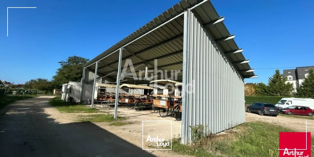 BLOIS - VENTE LOCAL D'ACTIVITÉ DE 700 M² - QUARTIER VIENNE